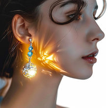 Lade das Bild in den Galerie-Viewer, LED Light Projecting Disco Ball Light Up Earrings for Women(2 pairs) SHINYOU