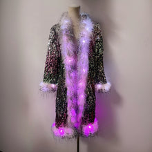 Charger l'image dans la galerie, LED Light up Sequin Coat for Women Flash Sparkly Jacket Rave Costume Music Festival Outfits Parties Halloween Holiday SHINYOU