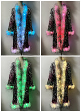 Charger l'image dans la galerie, LED Light up Sequin Coat for Women Flash Sparkly Jacket Rave Costume Music Festival Outfits Parties Halloween Holiday SHINYOU