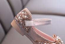 Load image into Gallery viewer, 2023 New Childrens Shoes Pearl Rhinestones Shining Kids Princess Shoes Baby Girls Shoes Party And Wedding SHINYOU