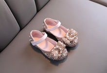 Load image into Gallery viewer, 2023 New Childrens Shoes Pearl Rhinestones Shining Kids Princess Shoes Baby Girls Shoes Party And Wedding SHINYOU
